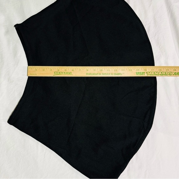 Umgee USA Black Circle Miniskirt, Skater Skirt,‎ Excellent Condition size Medium - Picture 8 of 8